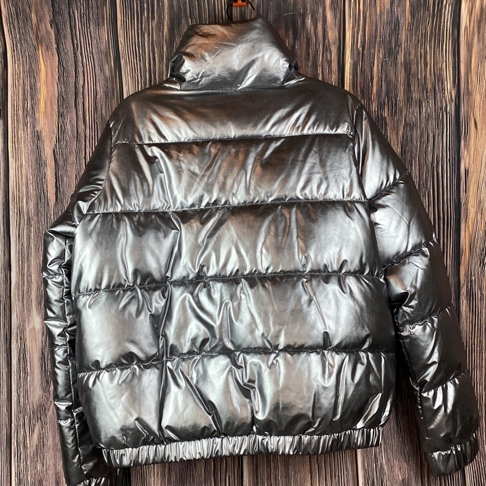 Woman’s DKNY Sport Silver Puffer Jacket- Size Lg - Picture 9 of 12